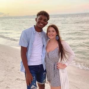 Meet your Posher, Logan